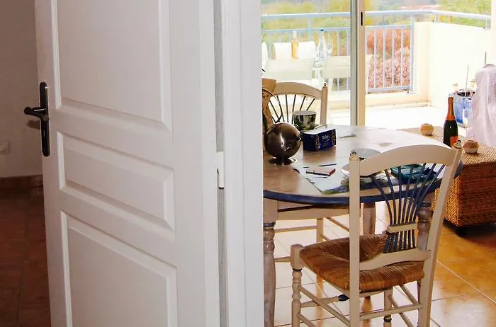 Domaine Maxime Park Apartment *