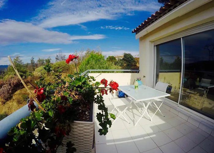 Domaine Maxime Park Apartment